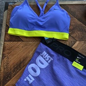 Nike pro set